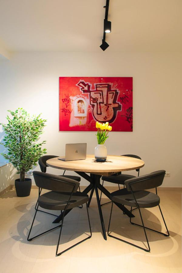 Hamilius Apartments City Center Luxembourg By Rentaroo エクステリア 写真